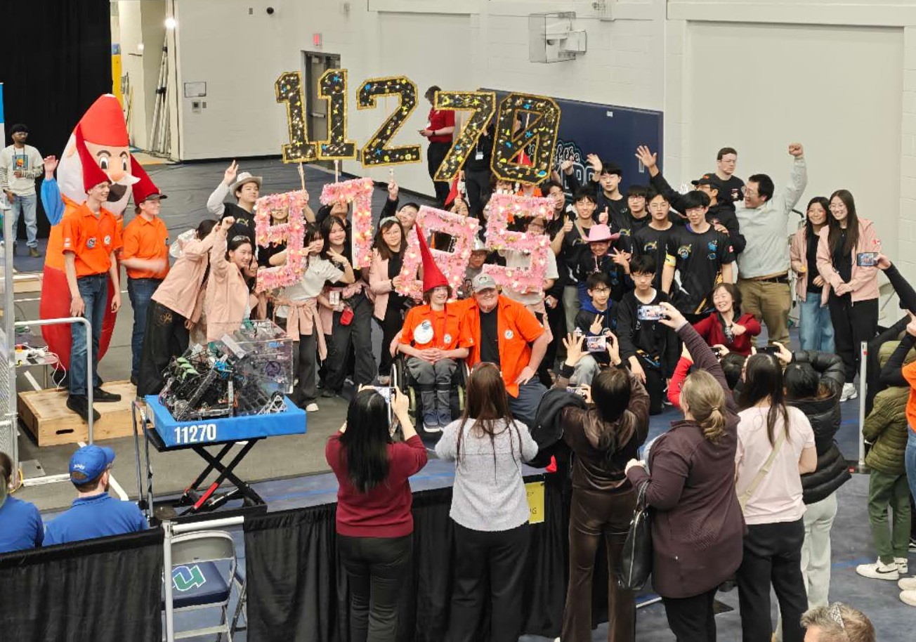 Team 11270 at North Bay event